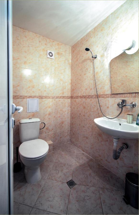 Best Rest Guest Rooms Plovdiv Eksteriør billede