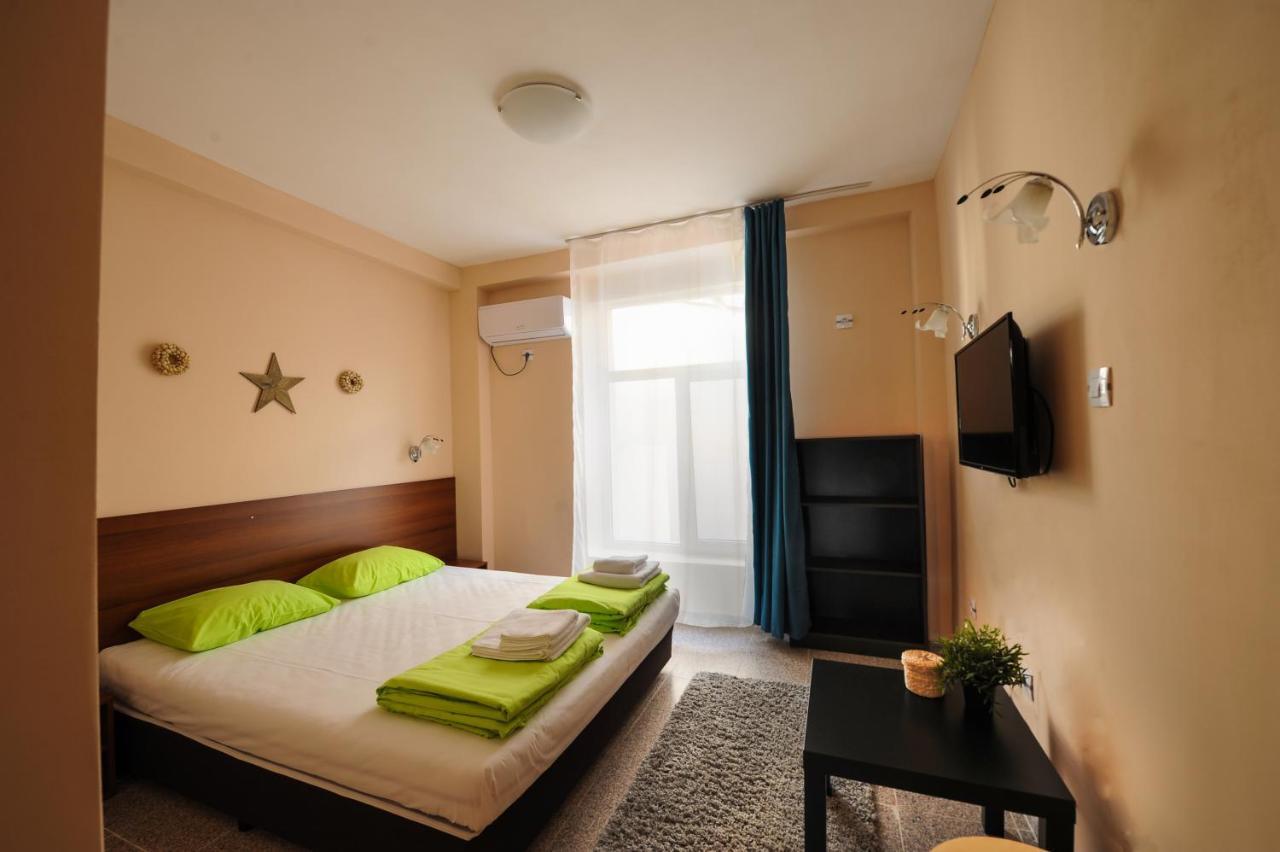 Best Rest Guest Rooms Plovdiv Eksteriør billede